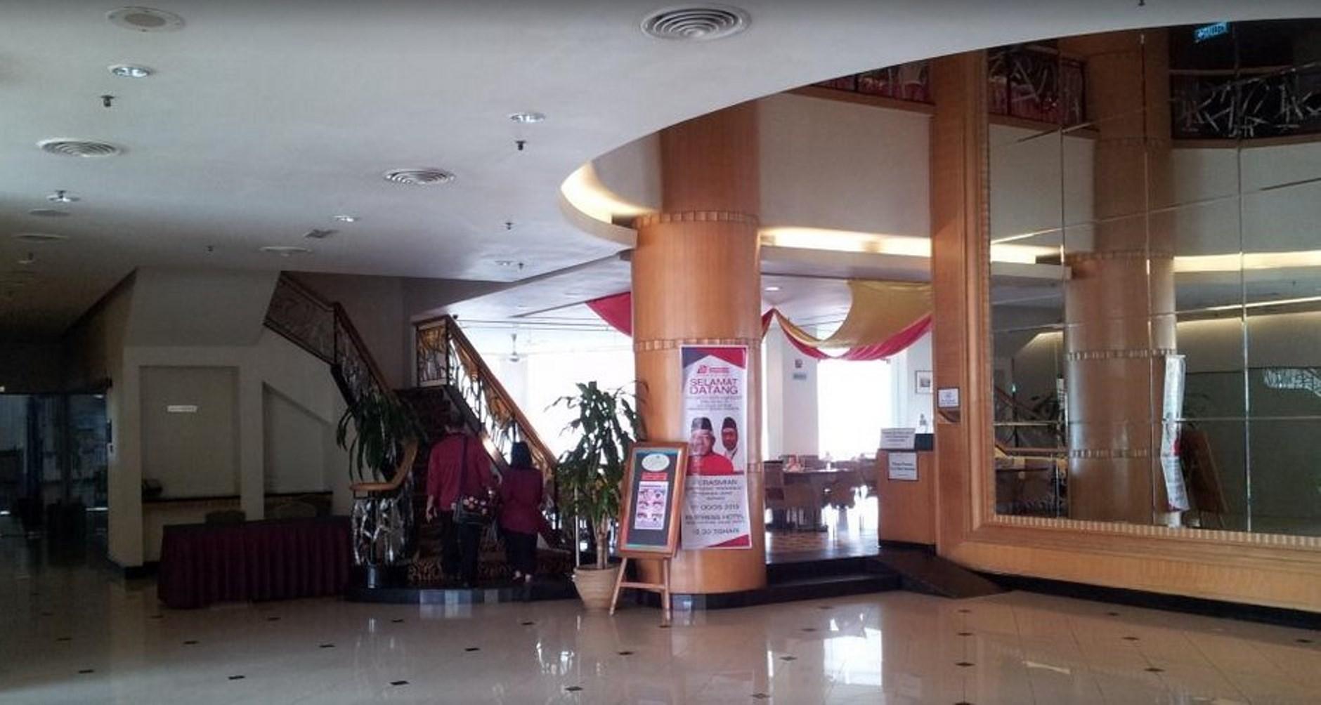 Empress Hotel Sepang Exterior photo